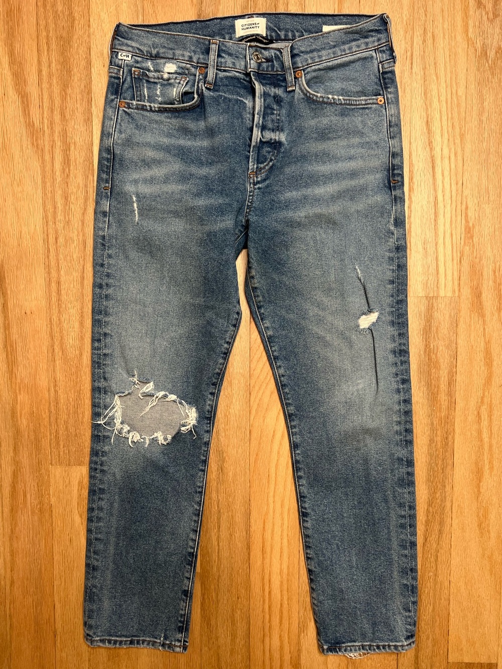 Citizens Of Humanity NWOT Distressed Medium Blue Slim Straight Jeans